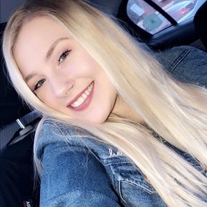 Meet your Posher, Tori